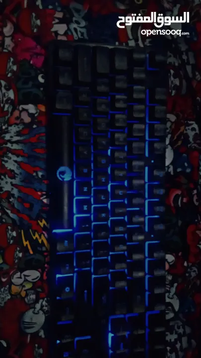 "عيش تجربة اللعب الكاملة مع كيبورد RGB بإضاءة متغيرة وتحكم كامل"