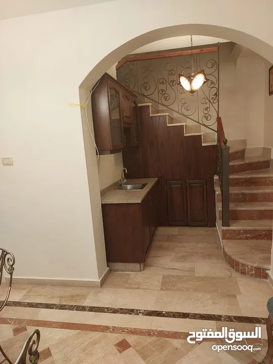 شقة للايجار في دير غبار  ( Property 32606 )-174960002