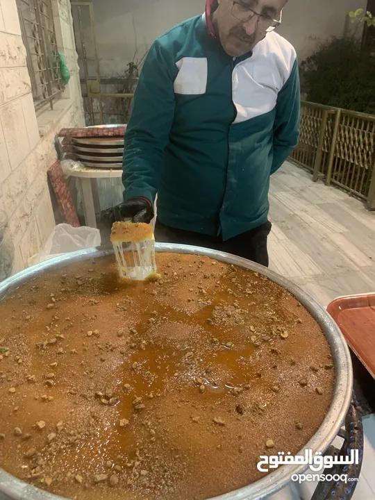 كنافة نابلسية اصيلة بالسمن البلدي الاصلي والجبنة العرقاوية الغنية عن التعريف