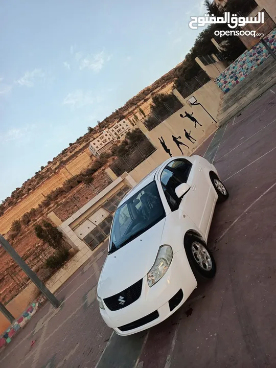 سزوكي ليانا شطب