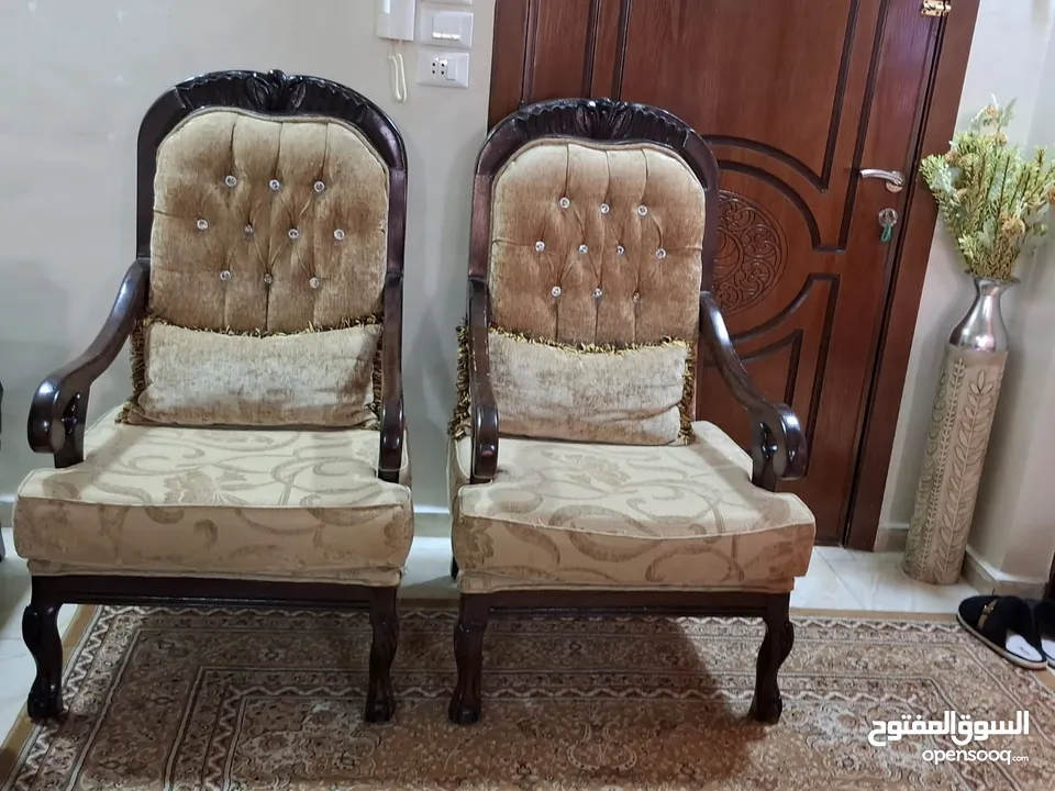 طقم كنب ضيوف مستعمل