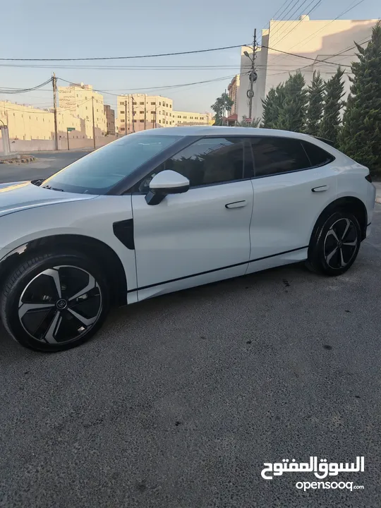 BYD SONG L        2023