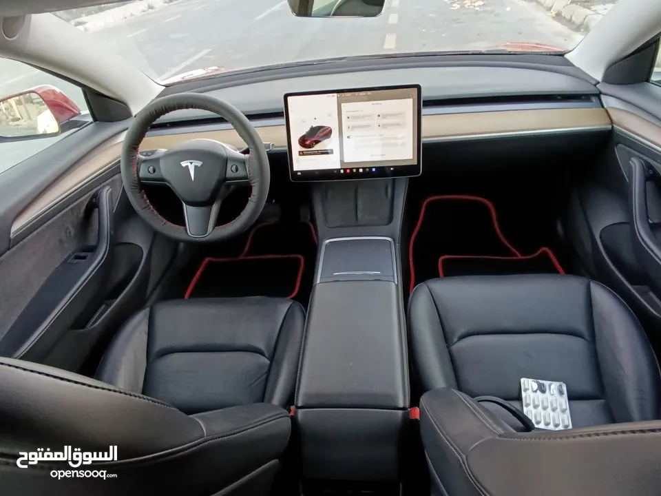 TESLA MODEL 3 2022