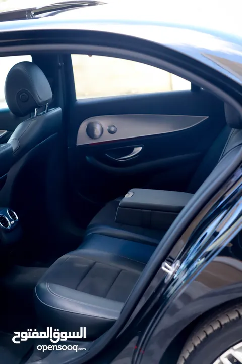 مرسيدس E220d ديزل بوضع الشركة صيانة شاملة