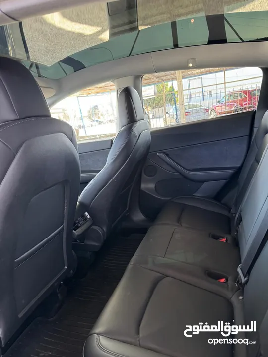 Tesla Model Y 2021 Long Range Dual Motor   B+جمرك جديد ، فحص كامل اوتوسكور