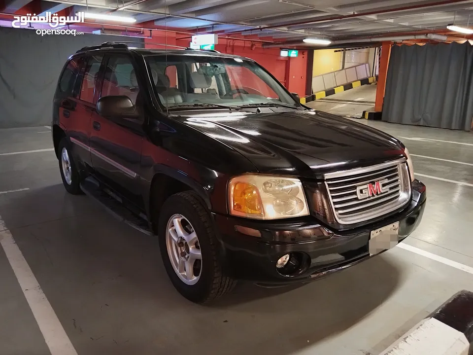 GMC envoy model 2009 for sale