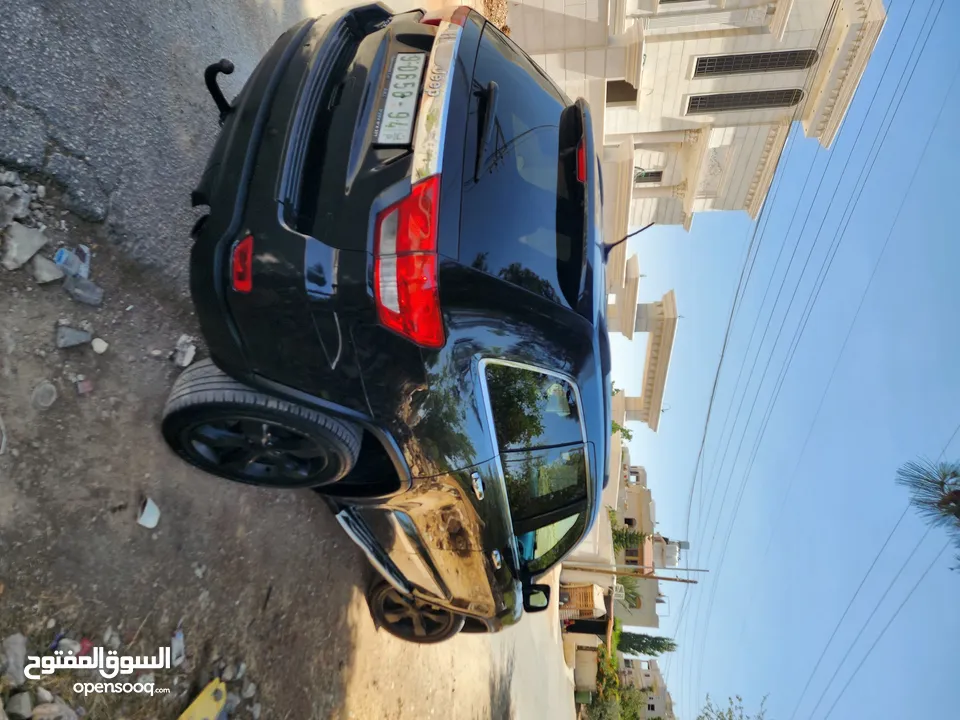 جراند شروكي اوفر لاند