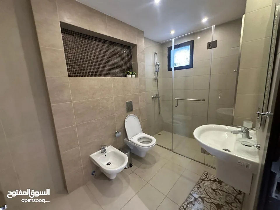 شقه مفروشه للايجار في الدوار الرابع ( Property 41950 )-175064012