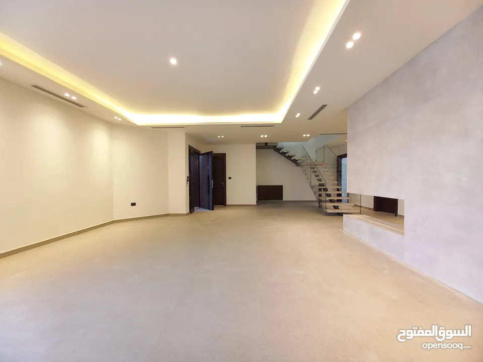 شقة غير مفروشة للإيجار في دير غبار ( Property 38896 ) سنوي فقط