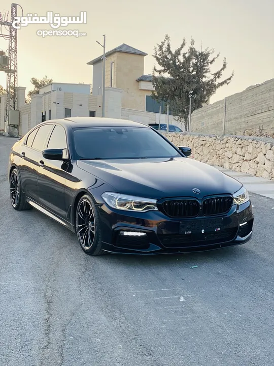 للبيع بي ام 530i بنزين فللل ملغمه 2019 كااشش فرممم