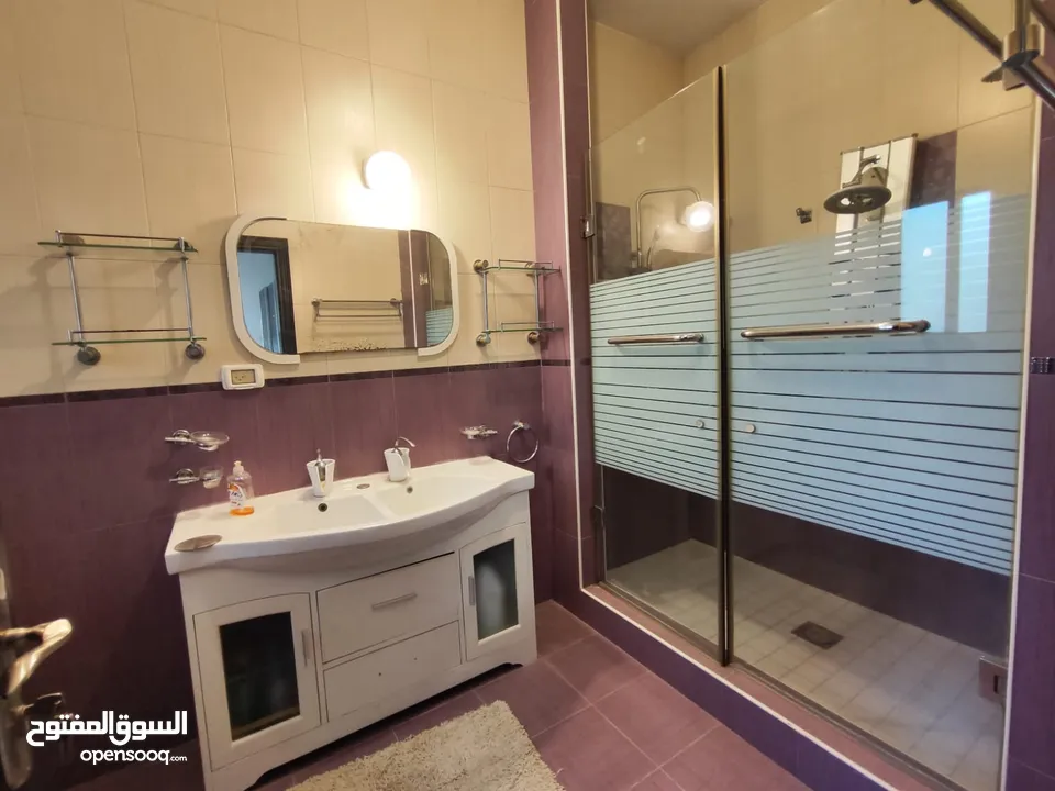 شقة فاخرة للإيجار – عين مصباح  قرب الإذاعة والتلفزيون