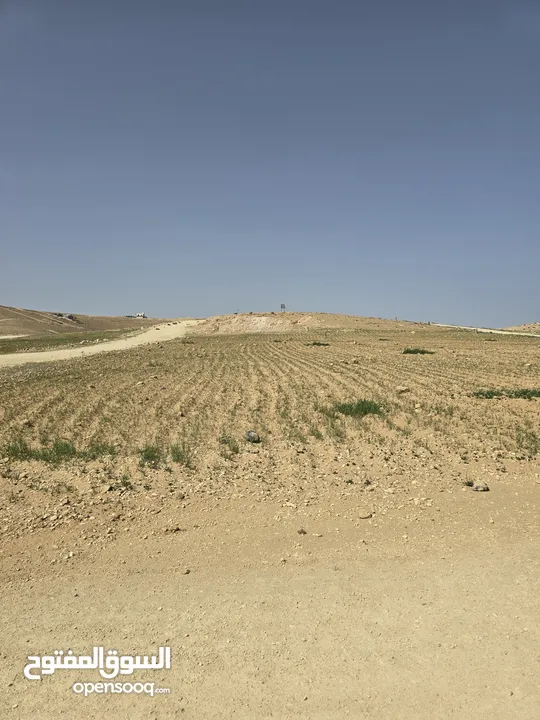 أرض على شارع المية ممر عمان التنموي للبيع