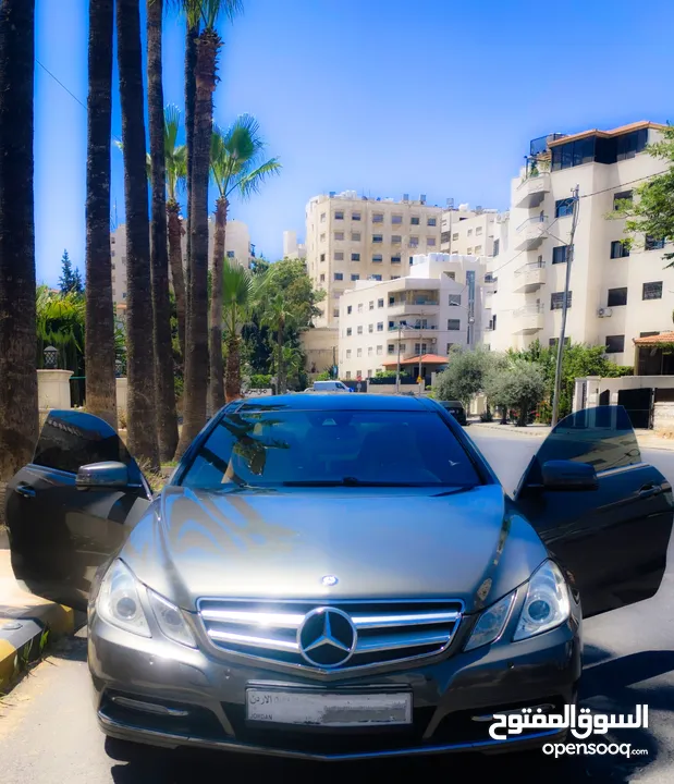 مرسيدس كوبيه E250 موديل 2012 بحال الوكالة و على الفحص الكامل وارد الوكالة ، اعلى صنف في فئة الكوبيه.