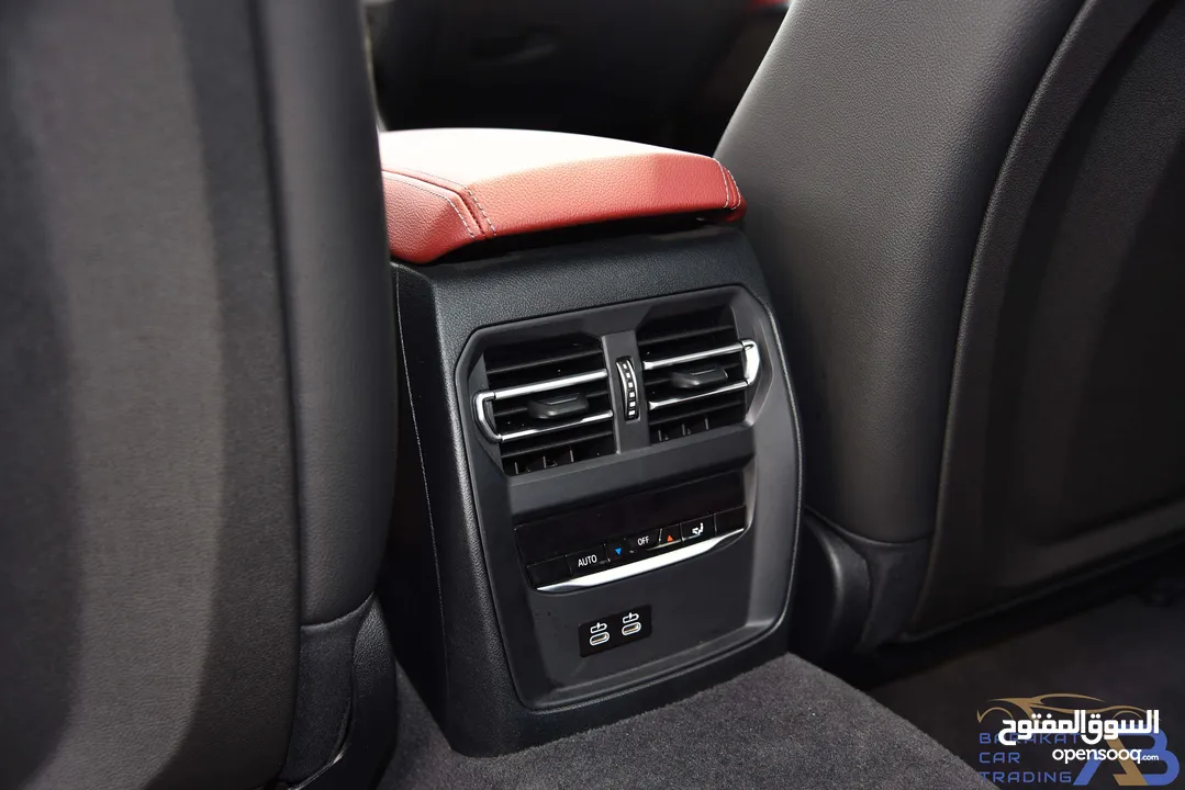 بي ام دبليو الفئة الثالثة i3 eDrive35L كهربائية بالكامل 2023 BMW i3 eDrive35L EV M Power Kit - Mid