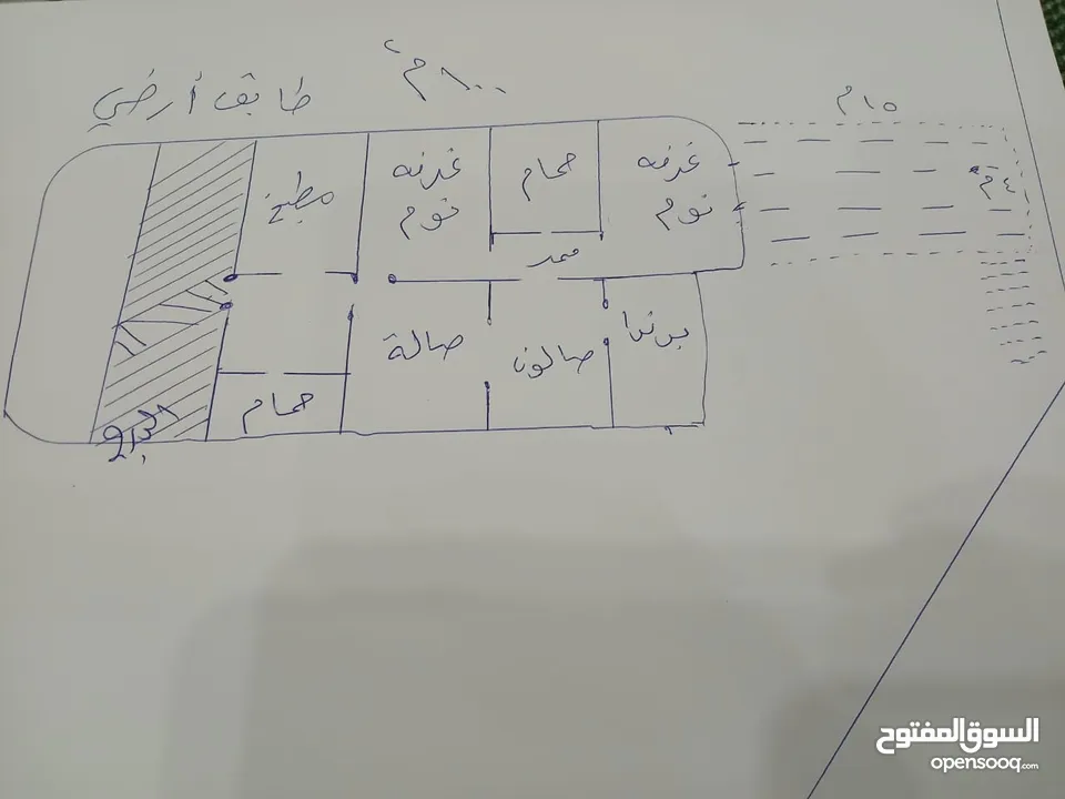 شقة طابق ارضي   مساحتها 100متر مربع  قابلة للتوسعة لتصبح 160 متر مربع  مع كراج   //// عمان جبل التاج