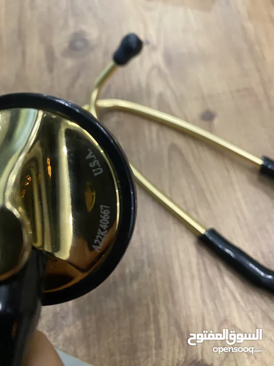3m littmann cardiology gold  سماعه ليتمان الاصليه مع سيريل نمبر.  اللون ذهبي  ا