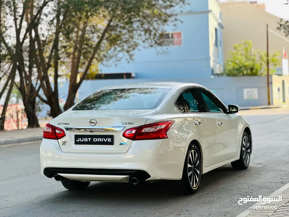 NISSAN ALTIMA 2017 MODEL VERY WELL-MAINTAINED CAR