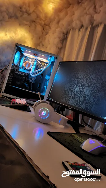 gaming pc , white