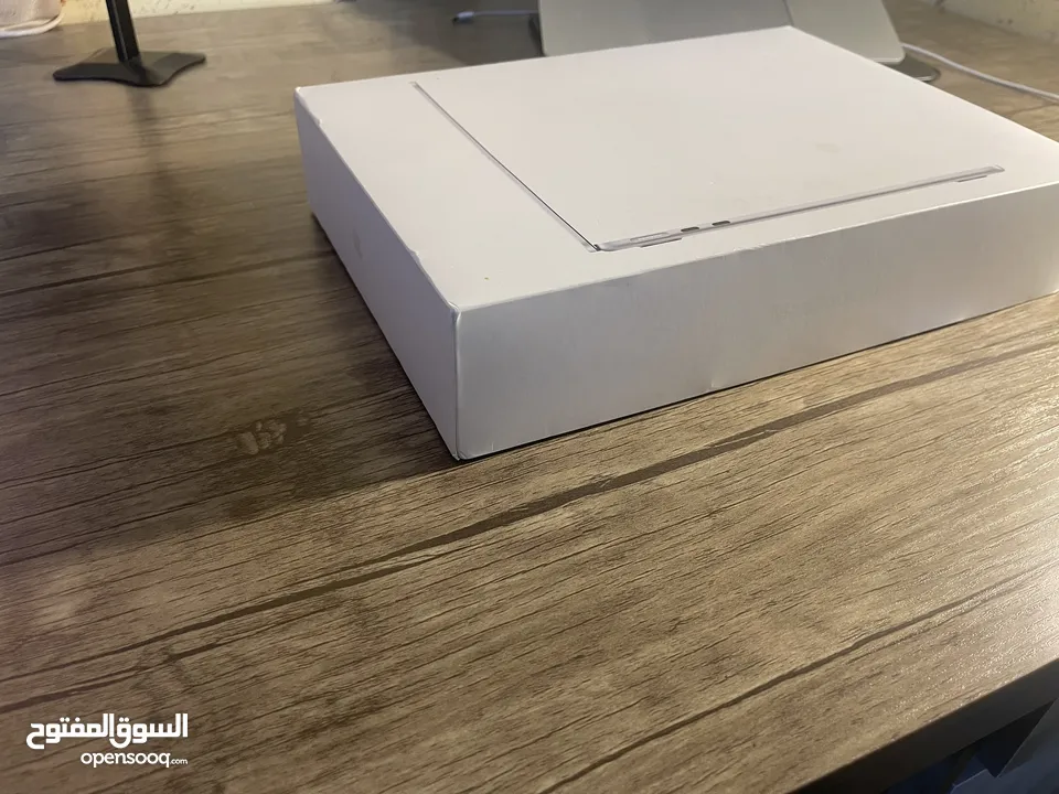 ماك بوك اير 2022 M2 512gb