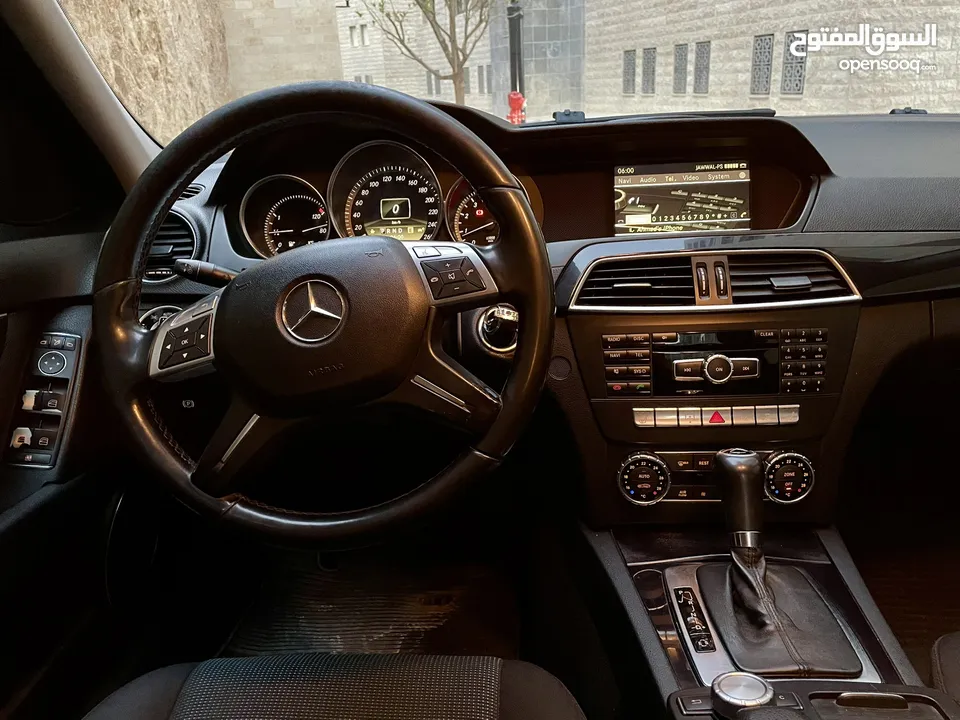 للي بده يركب مرسيدس نضيفة بسعر لقطة!