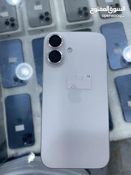 iPhone 16 ابيضّ