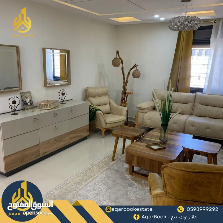 شقة دوبلكس مميزة جداً للبيع على الشارع الرئيسي في المصايف