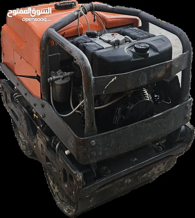 للبيع معدات بناء متنوعة . بوبكت . جنريترات . سكلات .جيكات و الى اخرى