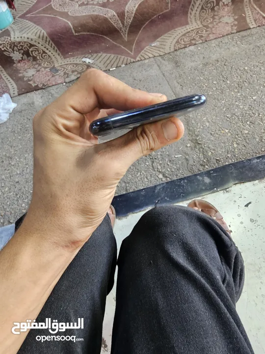 للبيع آيفون بطارية 86
