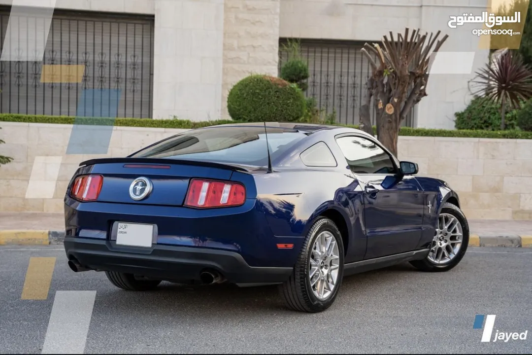 2012 Ford Mustang V6 3.7L Pony Package