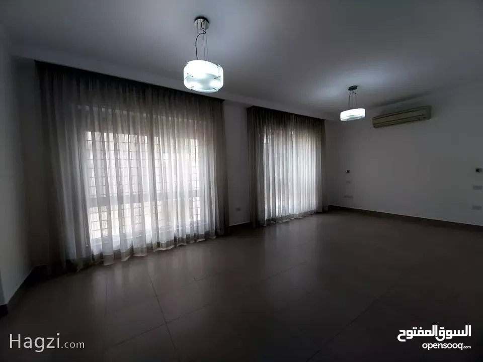 شقة للايجار في الدوار الرابع  ( Property 35748 ) سنوي فقط