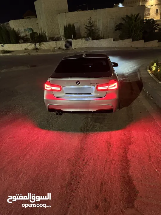 ‏- Bmw 330e (Original M-Kit) plug-in 2018 -