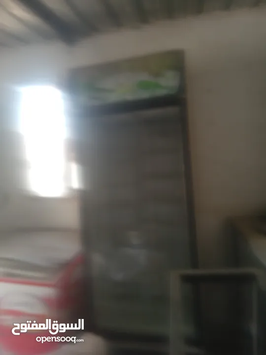 ثلاجه تفاصيلها جديده بتجنن