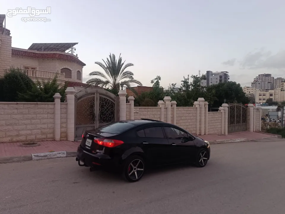 كيا سيراتو 2015 فل فتحه هوك ليدات بسعر حرق 39500 البدل وارد