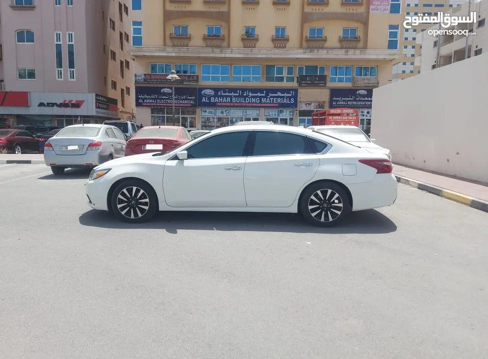 DHS 25,500/= 2018 NISSAN ALTIMA SV قمه في النظافه - مسرفس بالكامل