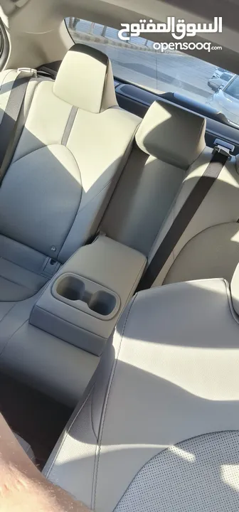 Toyota Camry GLE 2023 - تويوتا كامري 2023 للبيع
