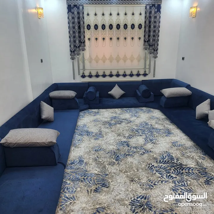 تفصيل جميع المجالس العربية والخليجية يوجد مجالس جاهزه ستاندر يوجد برادي جاهزه وتفصيل