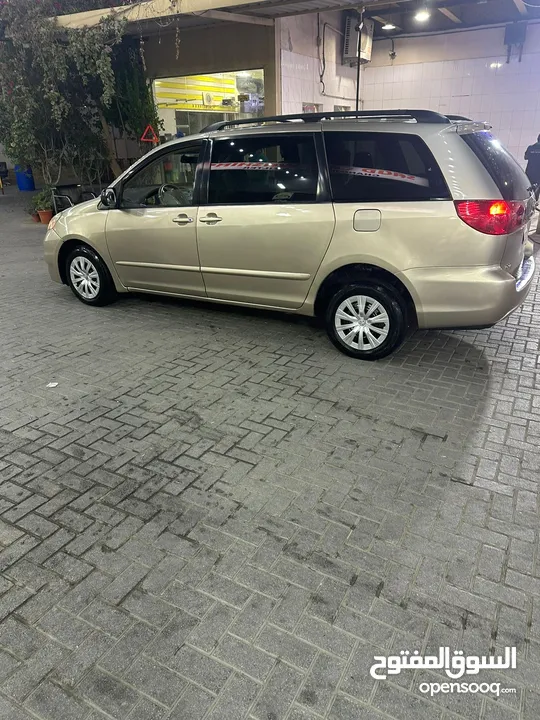 2007 TOYOTA SIENNA