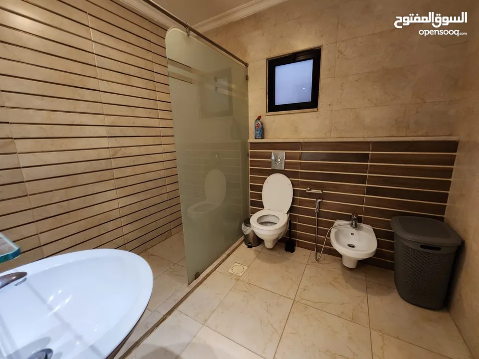 شقة مفروشة في دير غبار للإيجار ref : 14234