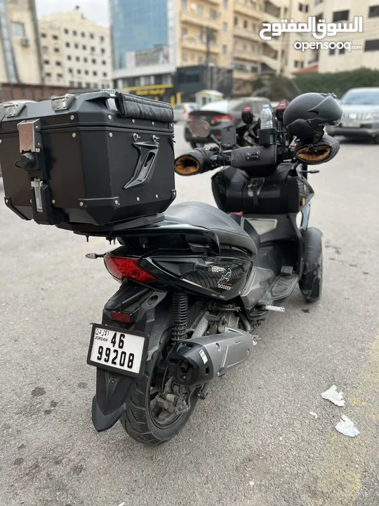 سكوتر كوادرو فل كامل 3 عجال 350cc للبدل ع سيارة او للبيع مع دفع الفرق الافخم بالاردن