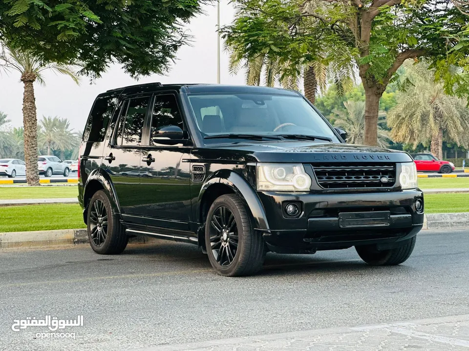 LAND ROVER LR4 GCC SPACE MODEL 2015