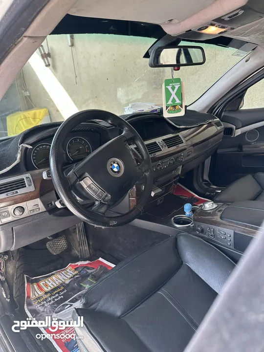 محرك 8 سلندرBmw 2002