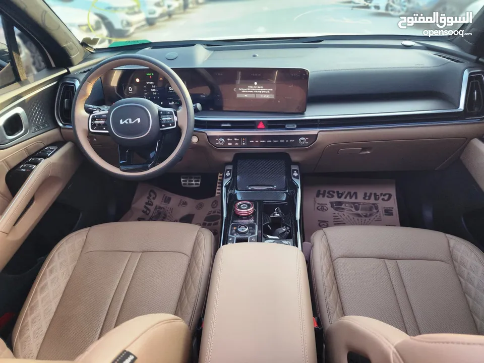 كيا سورنتو هايبرد ترخيص 2023  ماتور 1600 هايبرد/240 حصان 180 بنزين 60 كهرباء/