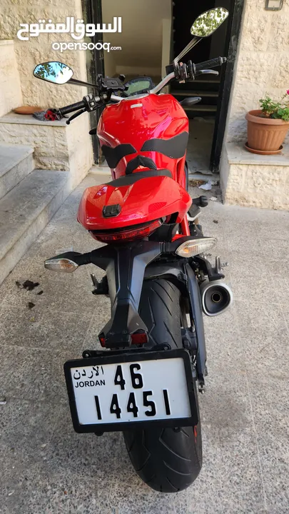 بسعر مميز جدا Ducati Monster 797+ 2017