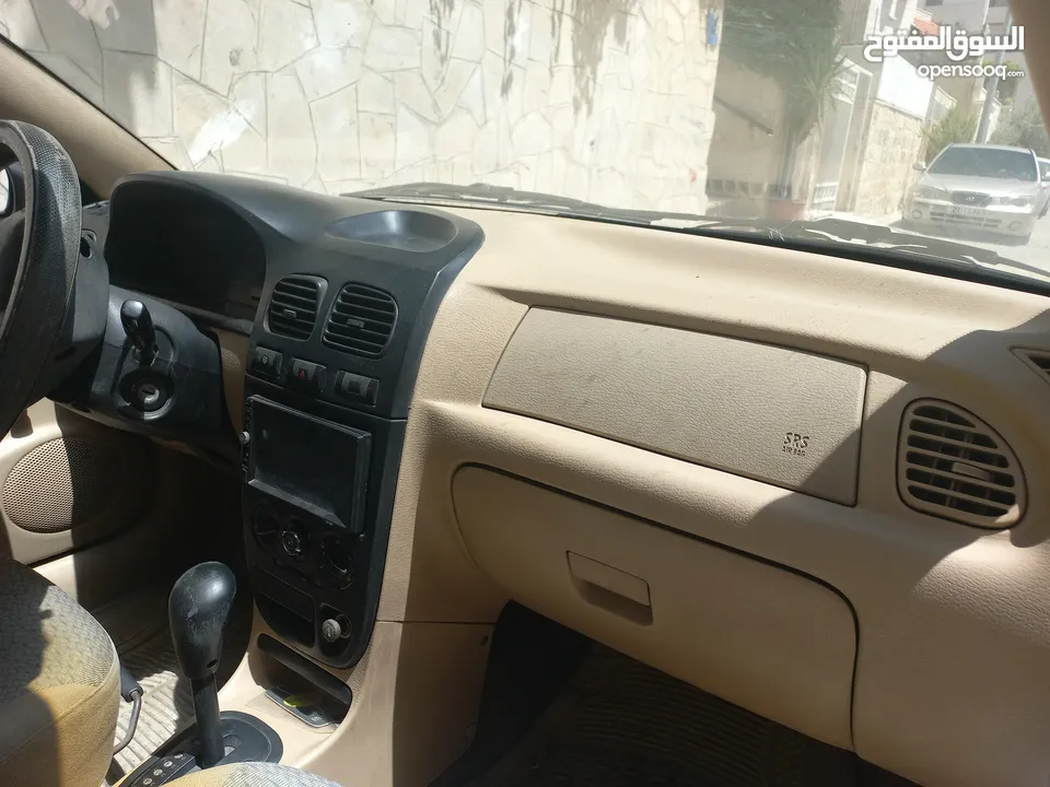 كيا ريو 2001 بحاله جيده للبيع