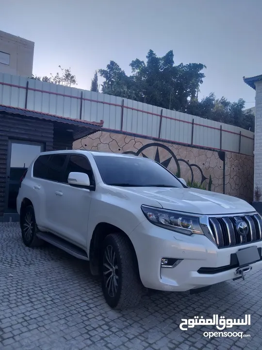 تويوتا لاند كروزر