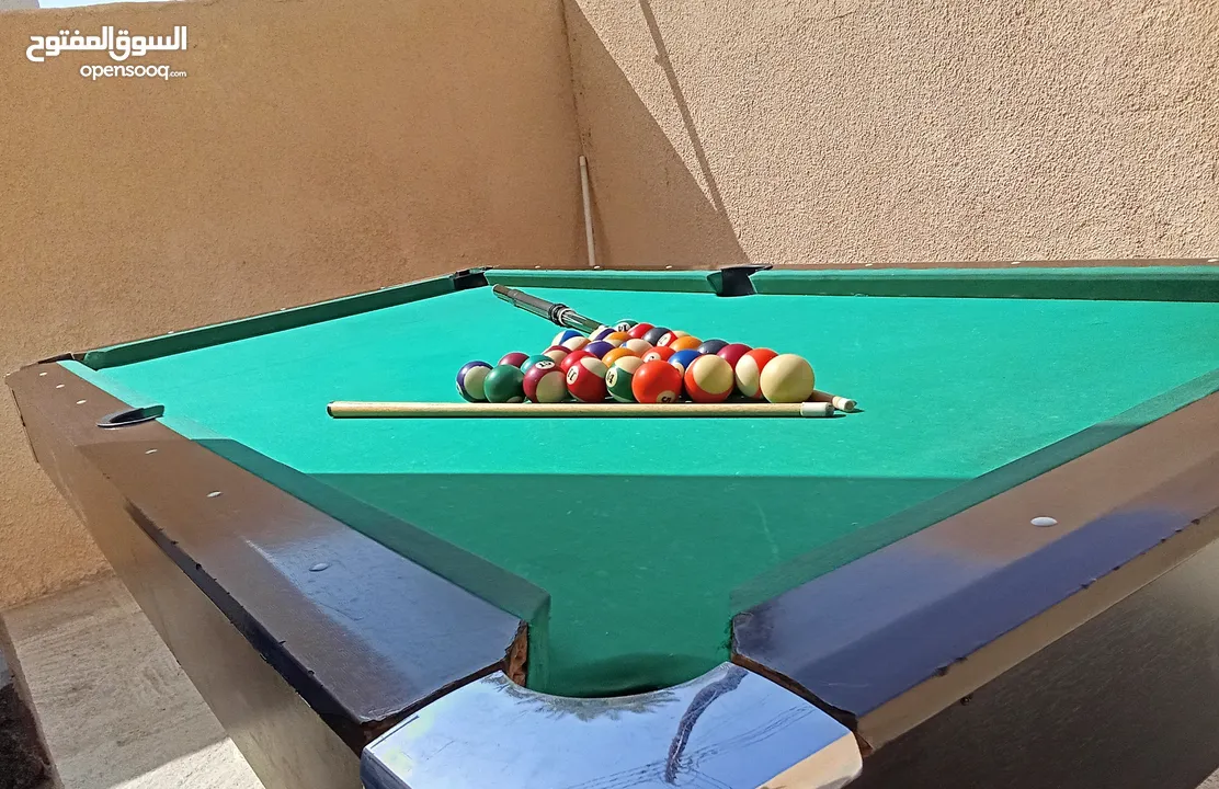 Billiards table