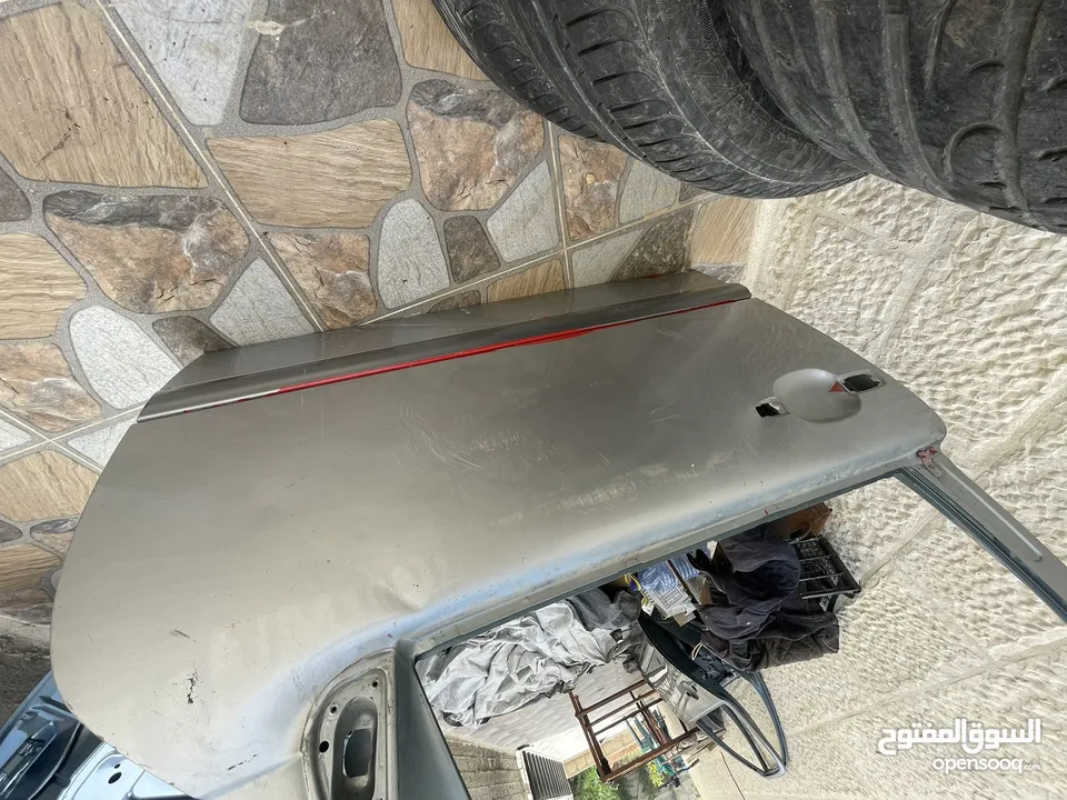 بواب مرسيدس قرش ونص بحال الوكالة