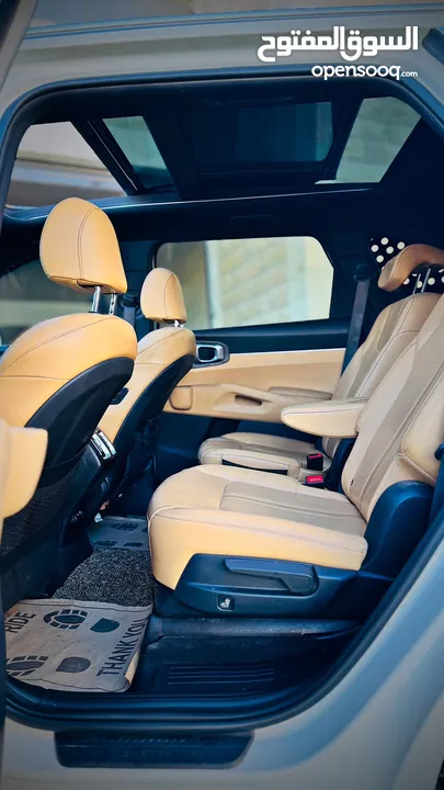 Kia Sorento فئة رجال الأعمال  عرض حرق حرق حبة مميزة بخواتها  فحص نخب نخب  تناول فوري