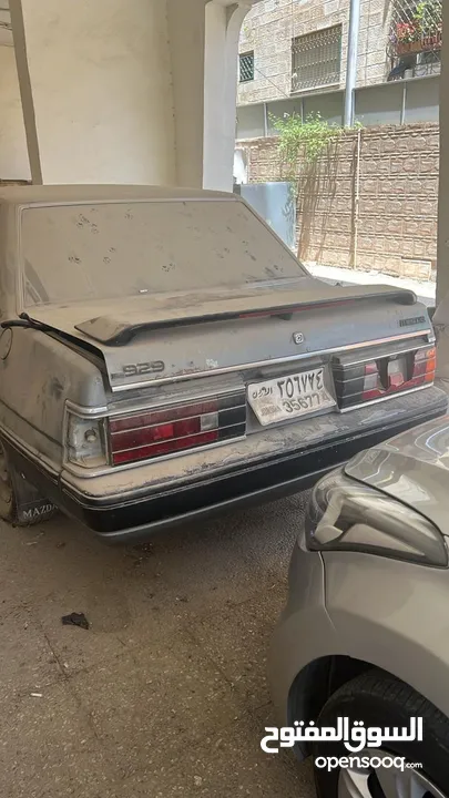 مازدا 929 موديل 1984 Mazda 929 1984 model