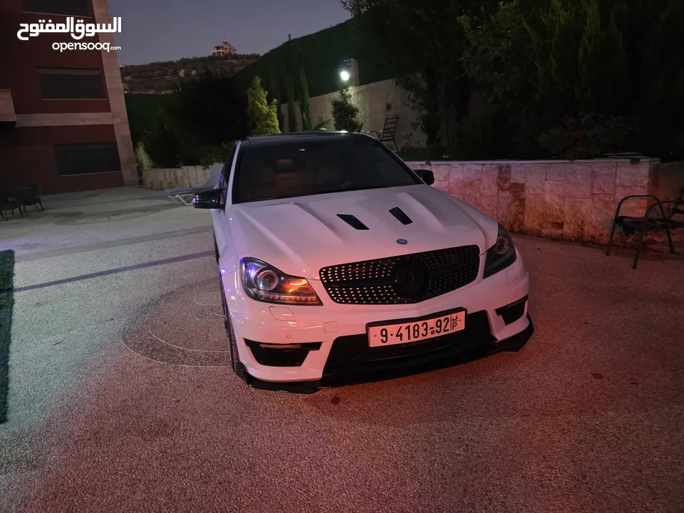 مرسيدس c200 w204